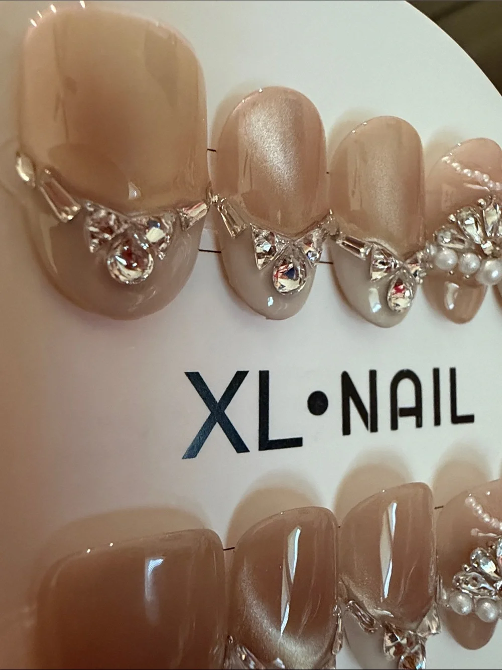 N/A nude beige